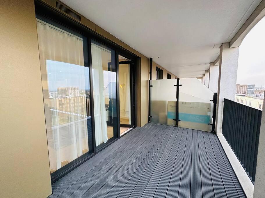 Spacious Modern 1 Bed Apartment. لندن المظهر الخارجي الصورة